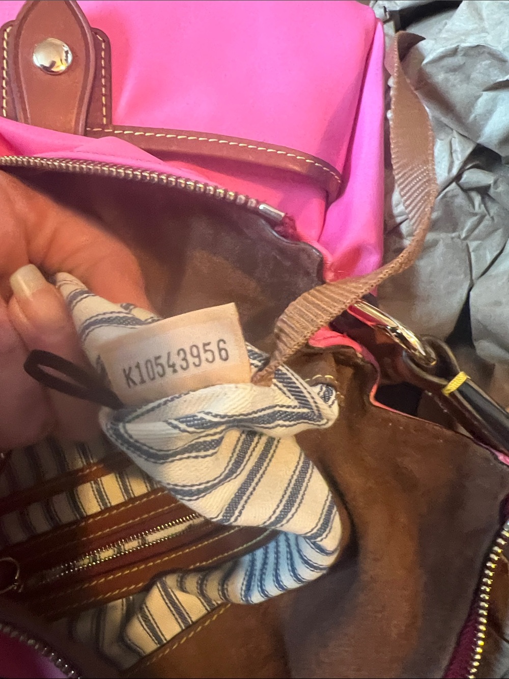 Dooney & Bourke Bright Pink Shoulder Tote leather trim - Picture 2 of 14